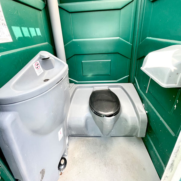 Exterior of 2 Restroom Trailer in NY & NJ