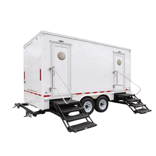 5-Stall Restroom Trailer Facing Right