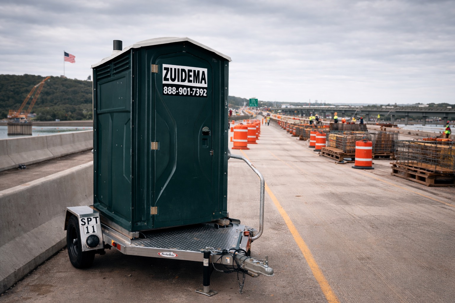 Zuidema single unit hitch at highway construction site